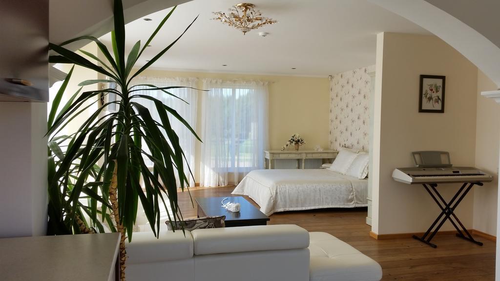Hotel Baltas Namas Palanga Esterno foto