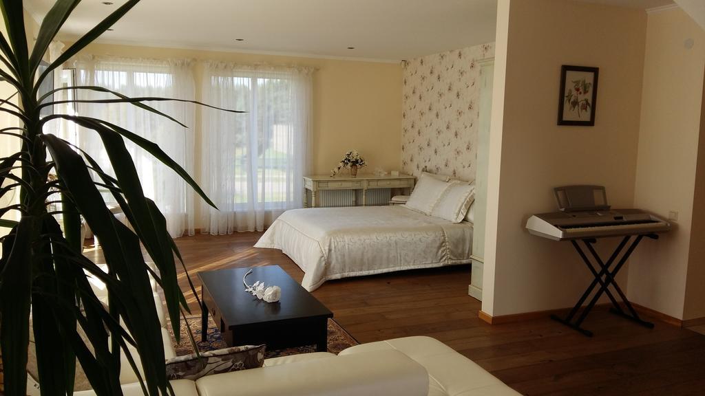Hotel Baltas Namas Palanga Esterno foto