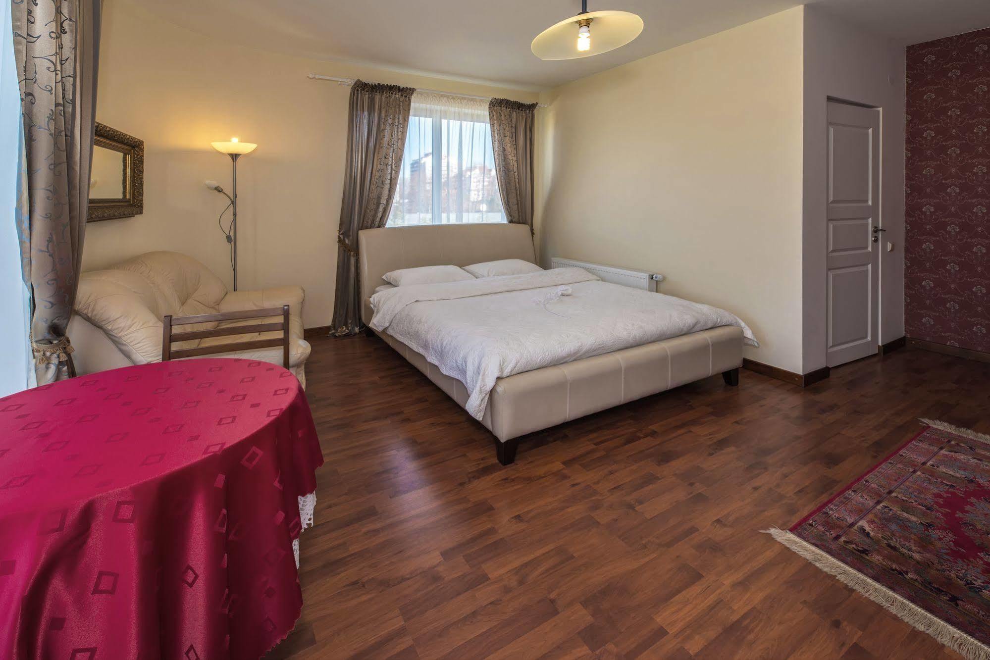 Hotel Baltas Namas Palanga Esterno foto